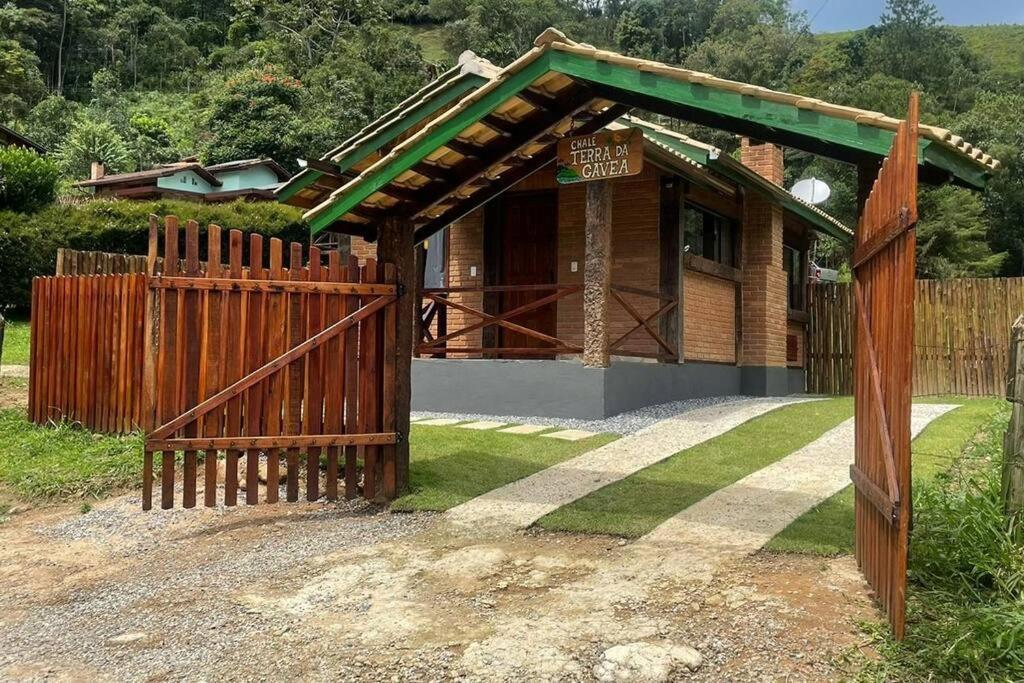 Chale Floresta Maua * Resende